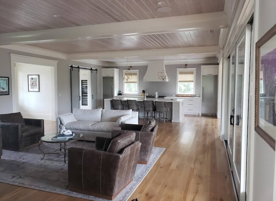 Sullivan Island – 3.855 Sq/ft